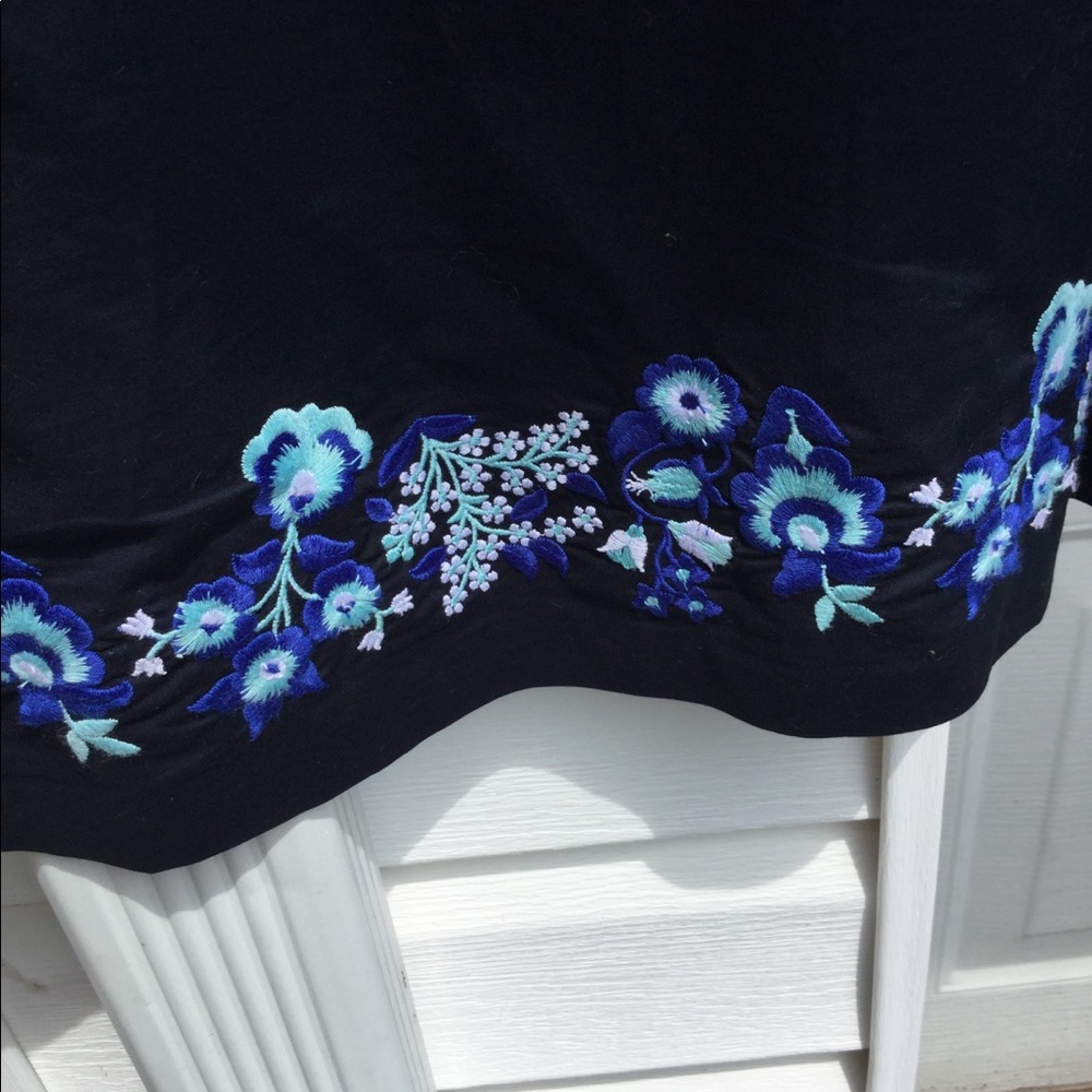 NWT Talbots Navy Ruffle Dress Embroidery At Hem - Picture 3 of 5